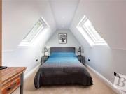 5 bed house for sale