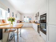 5 bed house for sale