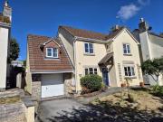 5 bed house for sale