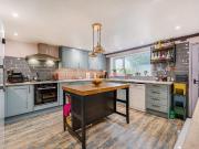 5 bed house for sale