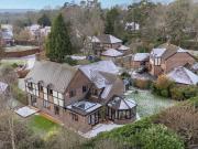 5 bed house for sale