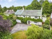 5 bed house for sale