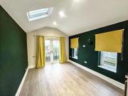 5 bed house for sale