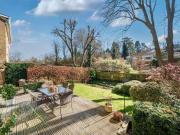 5 bed house for sale