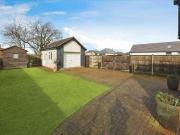 5 bed house for sale