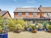 5 bed house for sale