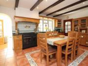 5 bed house for sale