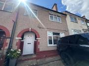 5 bed house for sale