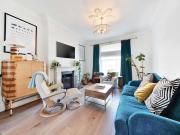 5 bed house for sale