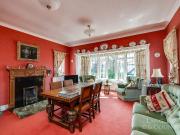 5 bed house for sale