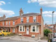 5 bed house for sale