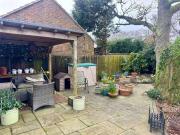 5 bed house for sale