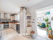 5 bed house for sale