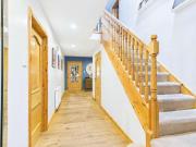 5 bed house for sale