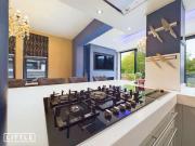 5 bed house for sale