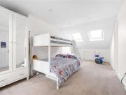5 bed house for sale