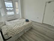5 bed house of multiple occupation to rent, London, CR7