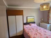 5 Bed House with 4 Bathrooms, Perfect for Sharers