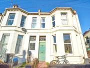5 bed Mid Terraced House to rent in Bristol, BS7, from R...