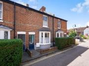 5 bed Mid Terraced House to rent in Canterbury Kent,...