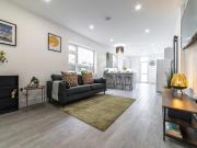 5 bed Mid Terraced House to rent in Cardiff South...