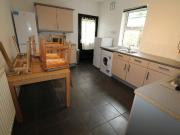 5 bed Mid Terraced House to rent in Derby Derbyshire,...