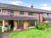 5 bed Mid Terraced House to rent in Winchester...
