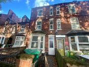 5 bed Mid Terraced House to rent in Nottingham...