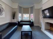5 bed Mid Terraced House to rent in Nottingham...
