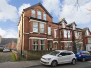 5 bed Mid Terraced House to rent in Nottingham...