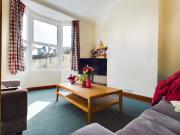 5 bed Mid Terraced House to rent in Ovingdean East...