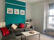 5 bed Mid Terraced House to rent in Plymouth Devon, PL4,...
