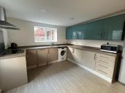 5 bed Mid Terraced House to rent in Plymouth Devon, PL4,...