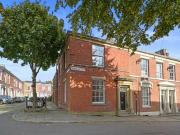 5 bed Mid Terraced House to rent in Preston Lancashire,...