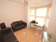 5 bed Mid Terraced House to rent in Southampton...