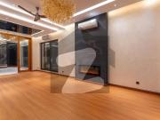 Live Where Luxury Meets Convenience Mays Finest 10 Marla...