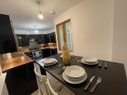 5 Bed Semi Detached House, Furlong Road, CV1