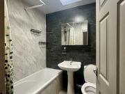 5 Bed Semi Detached House, Laverstoke Gardens, SW15