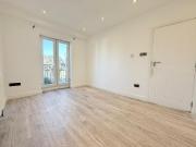 5 bed Semi Detached House To Let