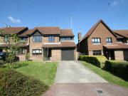 5 bed Semi Detached House to Let for rent in Oakham...