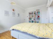 5 bed semi detached house to rent in Ferry Road, Barnes...