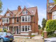 5 bed Semi Detached to rent in Brighton And Hove East...