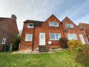 5 bed Semi Detached to rent in Harestock Hampshire,...