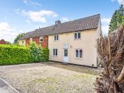 5 bed Semi Detached to rent in Harestock Hampshire,...