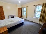 5 Bed Terraced House, Blackstock Road, N4