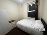 5 Bed Terraced House, Lansdowne Road, IG3