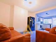 5 Bedroom 2 Bathroom