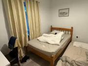 5 Bedroom 3 Bathroom Apartment