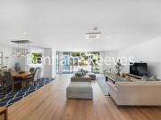 5 Bedroom Apartment Flat