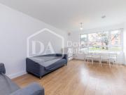 5 bedroom apartment for rent in Birchmore Walk,...